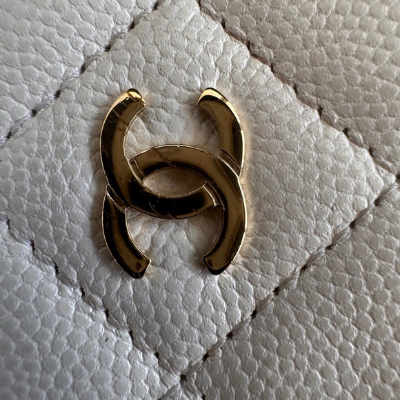 Chanel Caviar Quilted Wallet On Chain WOC White - Picture 8 of 16